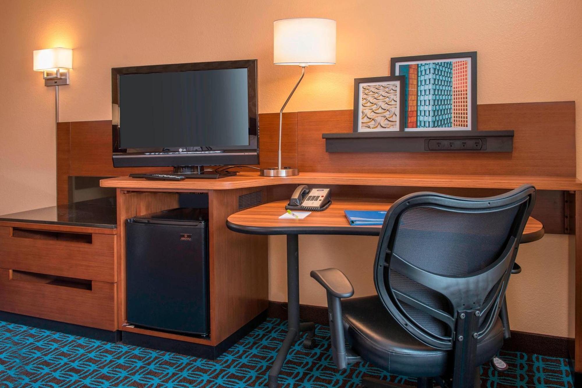 Fairfield Inn & Suites By Marriott Frederick Eksteriør billede